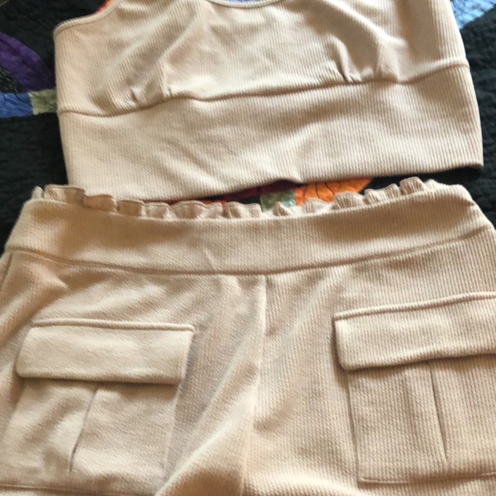 2 piece set